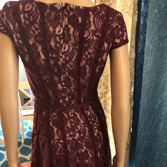 Dress - Picture 3 of 4